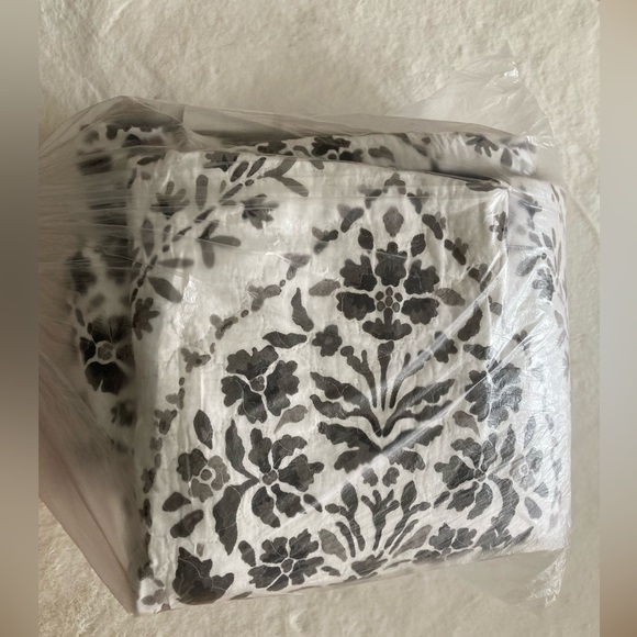 Sonoma Goods For Life® Reversible Printed Quilt - Picture 6 of 8